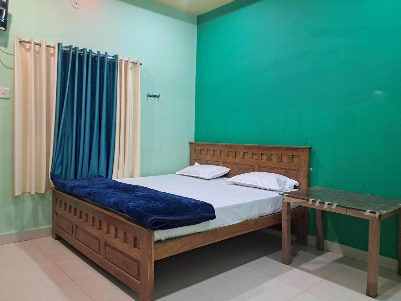 Utsav Lodge And Mangal Bhavan Pipariā Dış mekan fotoğraf
